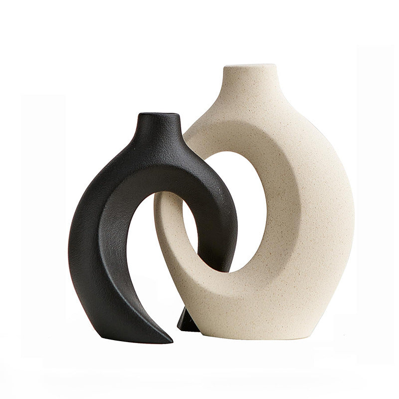Nordische Keramik-Blumenvase als Wohndekoration