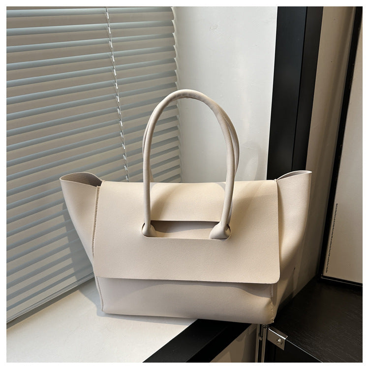 Large Capacity Retro Shoulder Handbag