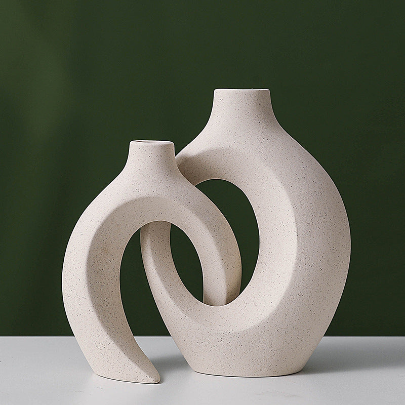 Nordische Keramik-Blumenvase als Wohndekoration