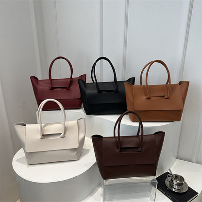 Large Capacity Retro Shoulder Handbag